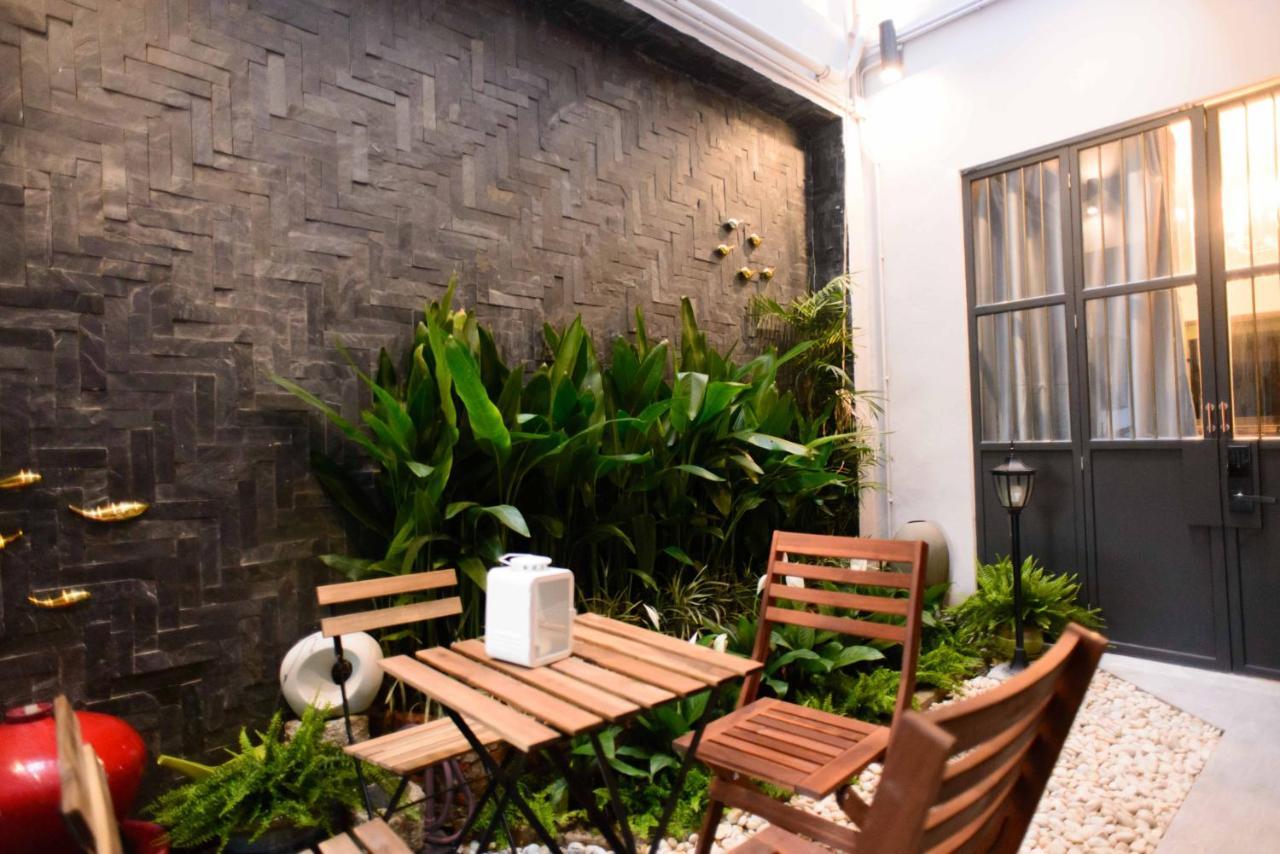 87 Oldtown At River Pier Bangkok Bagian luar foto