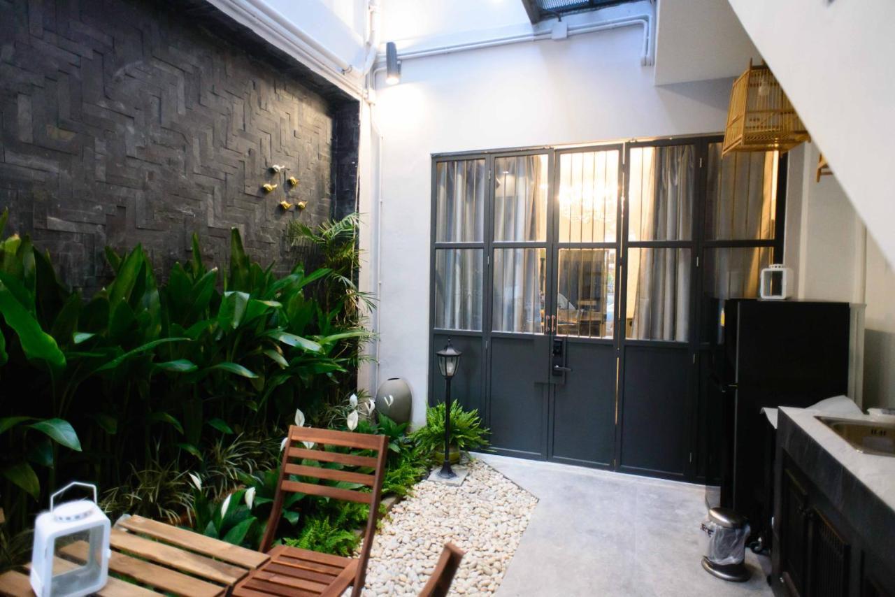 87 Oldtown At River Pier Bangkok Bagian luar foto