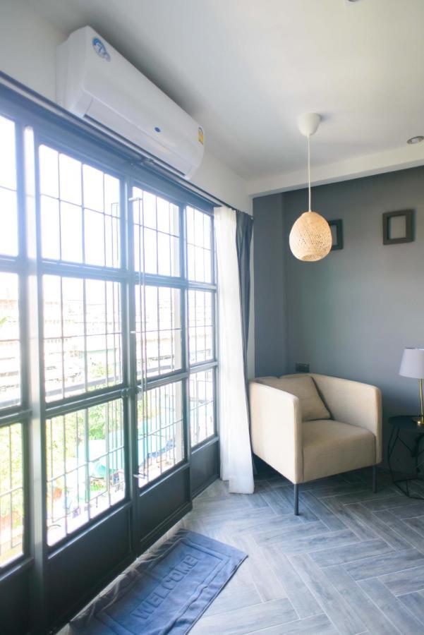 87 Oldtown At River Pier Bangkok Bagian luar foto