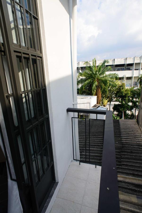 87 Oldtown At River Pier Bangkok Bagian luar foto
