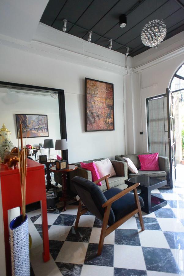 87 Oldtown At River Pier Bangkok Bagian luar foto
